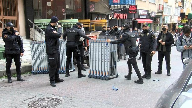 HDP Bahçelievler İlçe Örgütü'ne saldırı: 2 yaralı